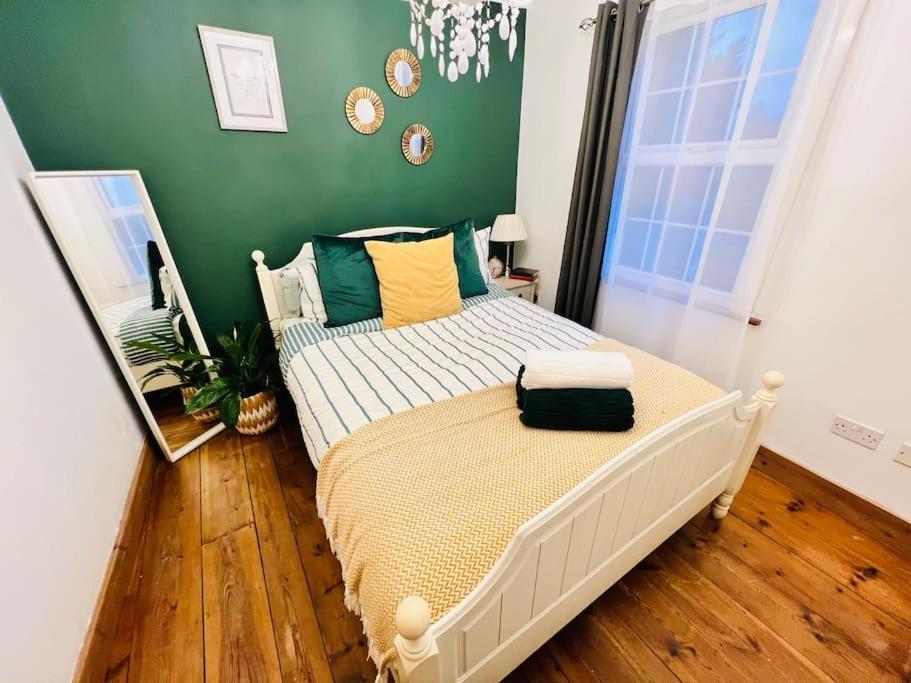 Cosy Cottage In Central Reading Free Parking & Fast Wifi Экстерьер фото
