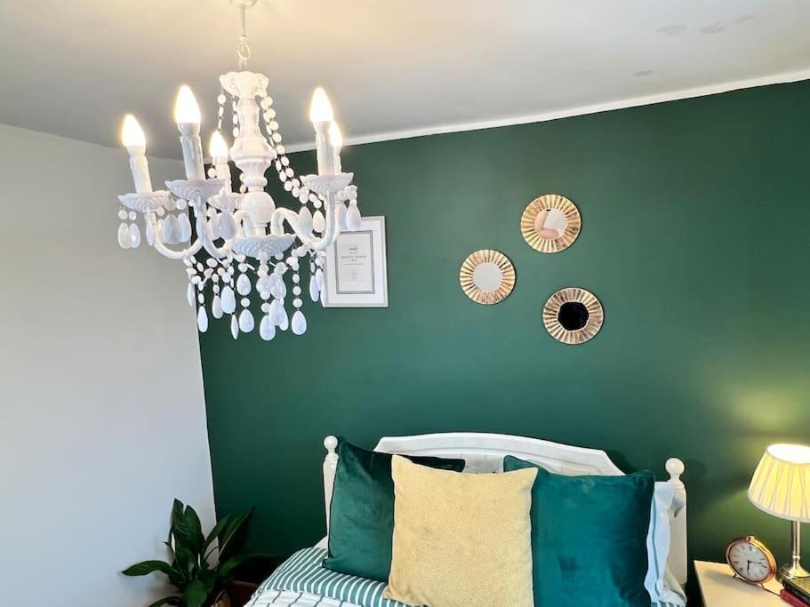 Cosy Cottage In Central Reading Free Parking & Fast Wifi Экстерьер фото